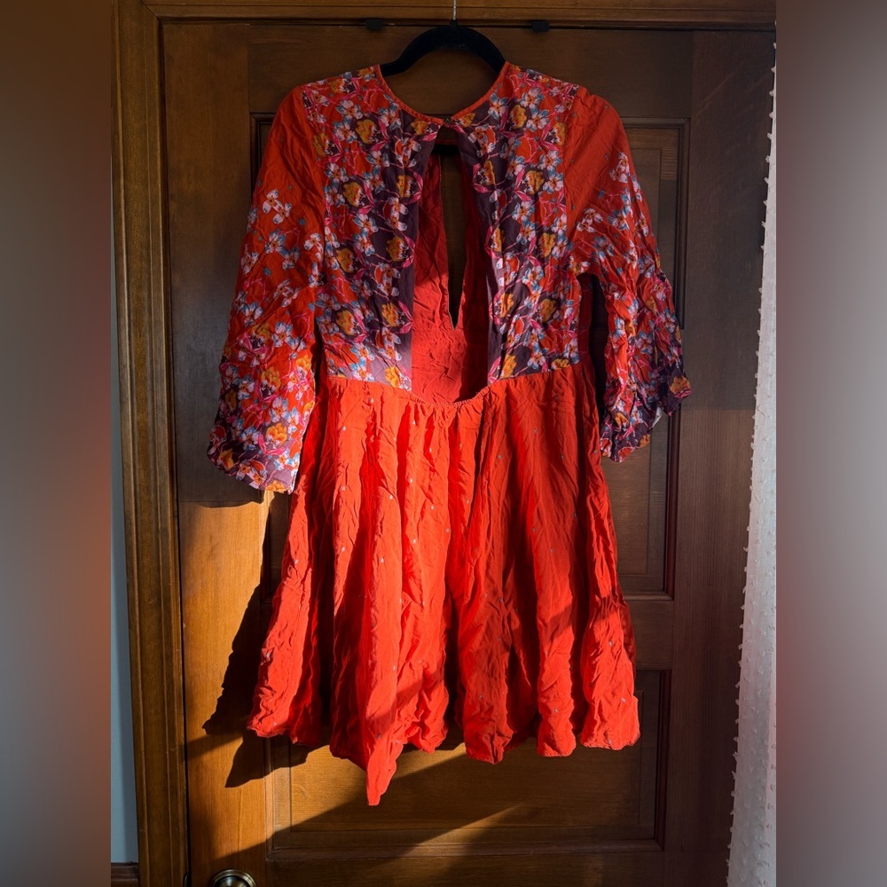 Urban Outfitters Ecote Tyler split-neck bell-sleeve mini dress - Picture 6 of 7